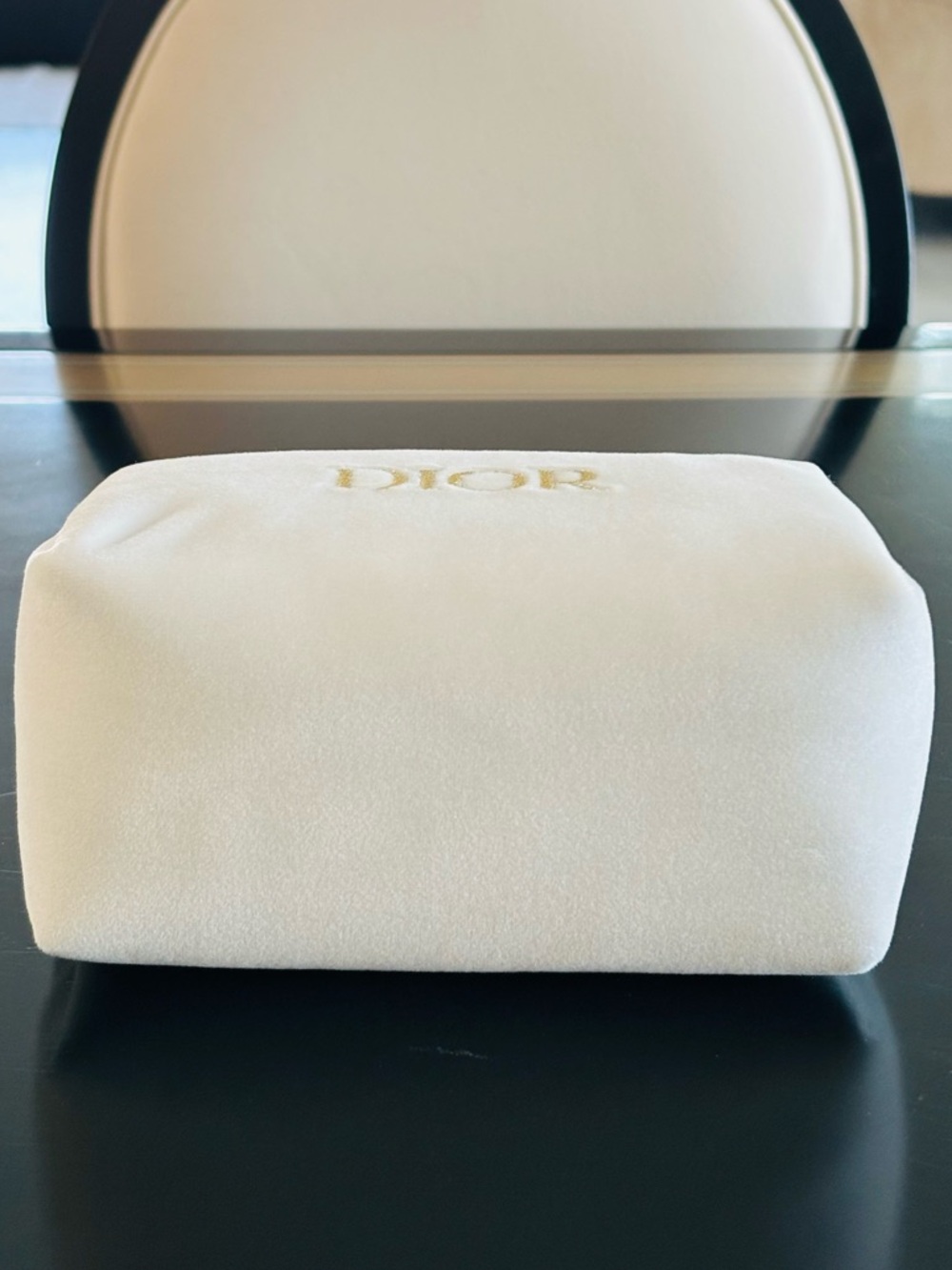 Dior Cream Velvet Zippered Case + Box - Picture 5 of 7